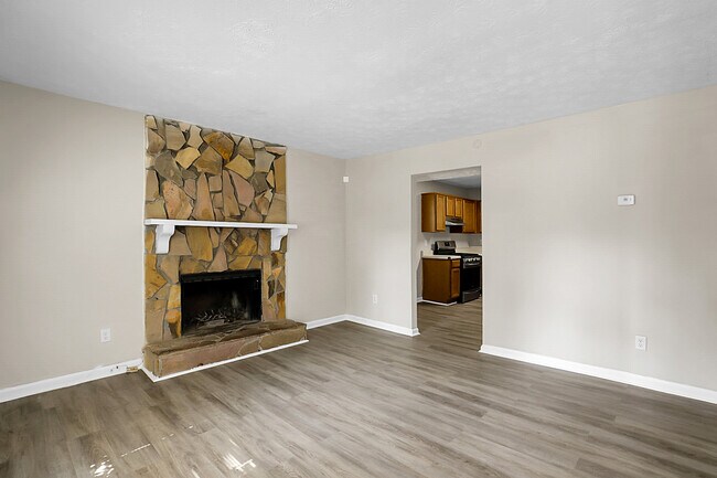 1229 Creek Forest Ct NW in Conyers, GA - Building Photo - Building Photo