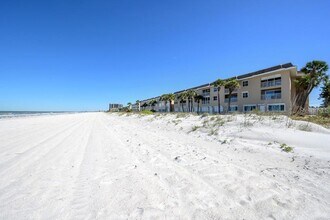 3100 Gulf Blvd in Belleair Beach, FL - Building Photo - Building Photo