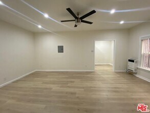 814 S Hobart Blvd in Los Angeles, CA - Building Photo - Building Photo