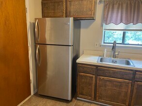 309 High Path Rd in Windsor, CT - Building Photo - Building Photo