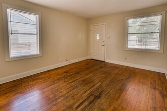 5504 Avenue F in Austin, TX - Building Photo - Building Photo