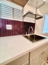1354 Carlton Dr in Glendale, CA - Building Photo - Building Photo