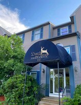 132 Eastern Ave, Unit 202 in Manchester, NH - Building Photo