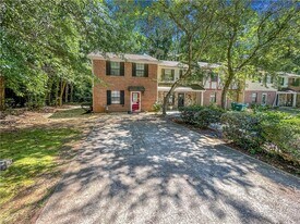 2251 Salt Springs Pl in Austell, GA - Building Photo