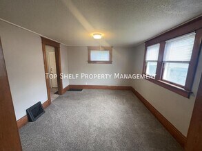 1341 18th St in Des Moines, IA - Building Photo - Building Photo