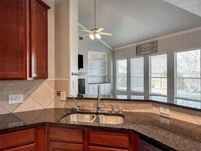 12805 Flat Creek Dr in Pearland, TX - Building Photo - Building Photo