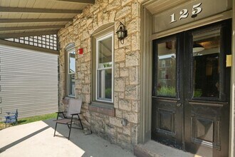 125 Sumac St in Philadelphia, PA - Building Photo - Building Photo