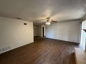7804 Avenue U in Lubbock, TX - Building Photo - Building Photo