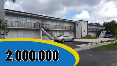 14100 NW 6th Ct in North Miami, FL - Foto de edificio - Building Photo