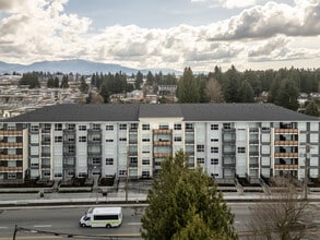 Phoenix Heights in Abbotsford, BC - Building Photo - Building Photo