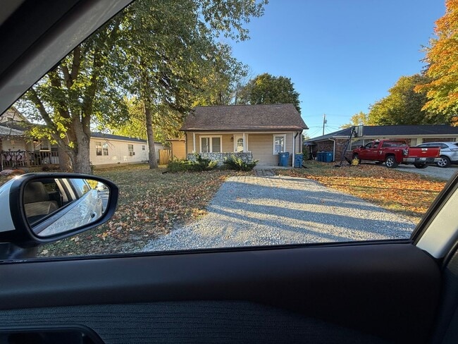 property at 405 Broadway Ave