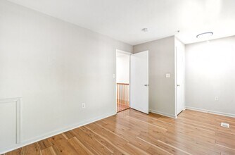 837 Hr Dr SE in Washington, DC - Building Photo - Building Photo