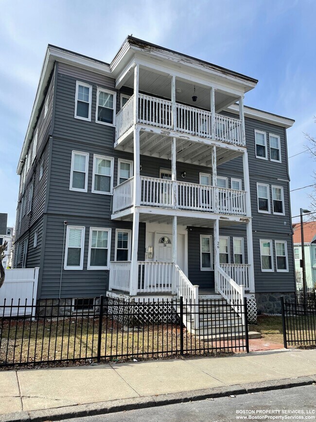 26 School St, Unit 5 in Boston, MA - Building Photo - Building Photo