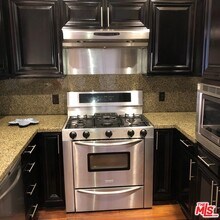 3750 Santa Rosalia Dr-Unit -408 in Los Angeles, CA - Building Photo - Building Photo