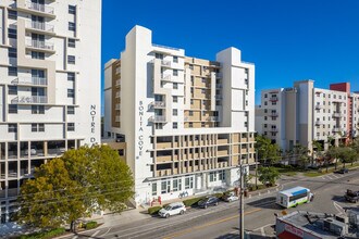 Bonita Cove in Miami, FL - Building Photo - Building Photo
