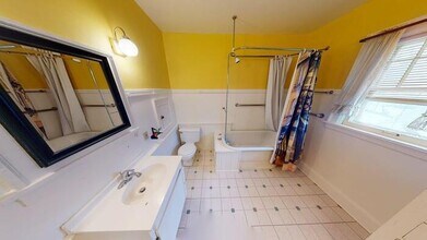 206 W Custer Park St in Bismarck, ND - Building Photo - Building Photo