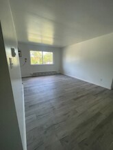 750 E Michigan Ave in Battle Creek, MI - Building Photo - Building Photo