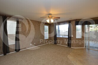 4164 E Milky Way in Gilbert, AZ - Building Photo - Building Photo