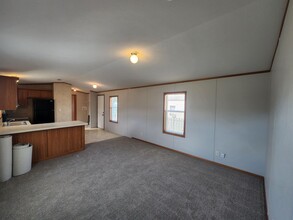 75 Yucca Cir in Casper, WY - Building Photo - Building Photo