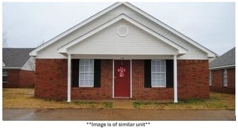 134 Cypress Cir in Oxford, MS - Building Photo