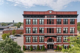 Parkview Apartments in Buffalo, NY - Building Photo - Building Photo
