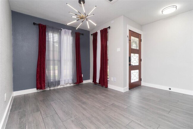 4035 Almond Lake Dr in Houston, TX - Building Photo - Building Photo