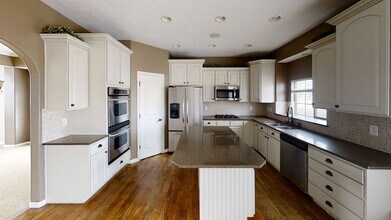 1215 N 2020 W in Lehi, UT - Building Photo - Building Photo