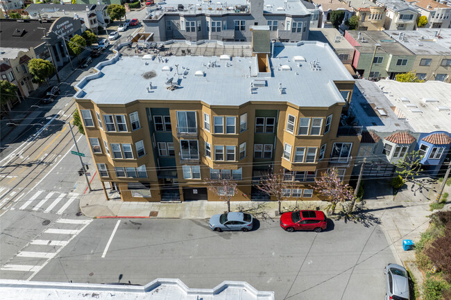 315 Santa Rosa Ave in San Francisco, CA - Building Photo - Building Photo