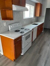 5742 25th Ave NE in Seattle, WA - Building Photo - Building Photo