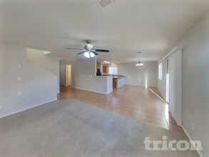 10535 W Papago St in Tolleson, AZ - Building Photo - Building Photo