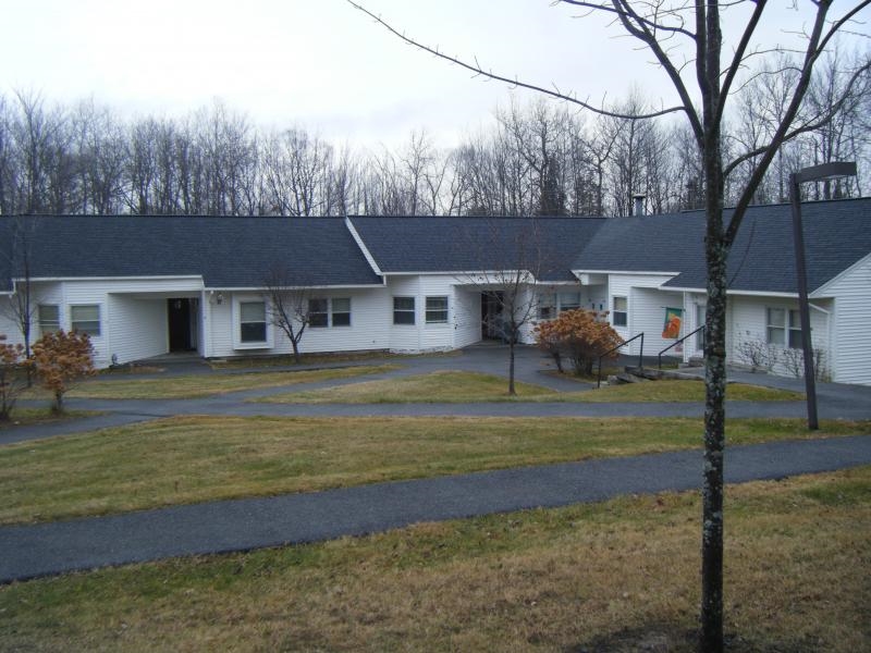 Lincoln Manor West in Lincoln, ME - Building Photo