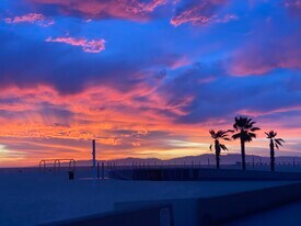 114 The Strand, Unit Suite 3 in Hermosa Beach, CA - Building Photo