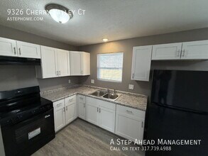 9326 Cherry Valley Ct in Indianapolis, IN - Building Photo - Building Photo