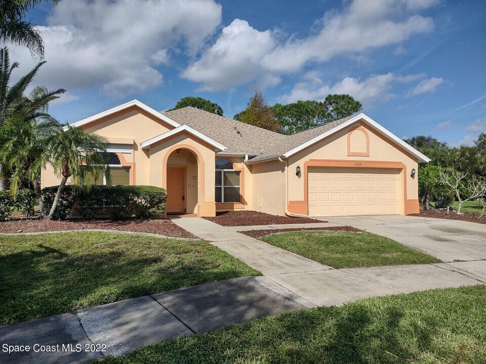 1792 Ladderback Ct in Rockledge, FL - Building Photo