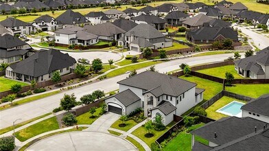 3242 N Upland St in Katy, TX - Building Photo - Building Photo