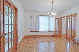 1129 N Colony Rd in Meriden, CT - Building Photo - Building Photo