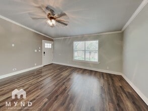 6706 Tulsa Cove, Unit 401 in Austin, TX - Building Photo - Building Photo