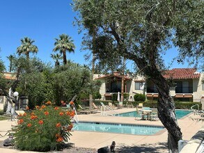 1407 N Sunrise Way in Palm Springs, CA - Building Photo - Building Photo
