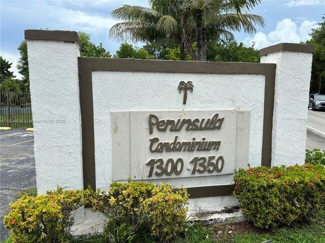 1350 SW 122nd Ave in Miami, FL - Building Photo - Building Photo