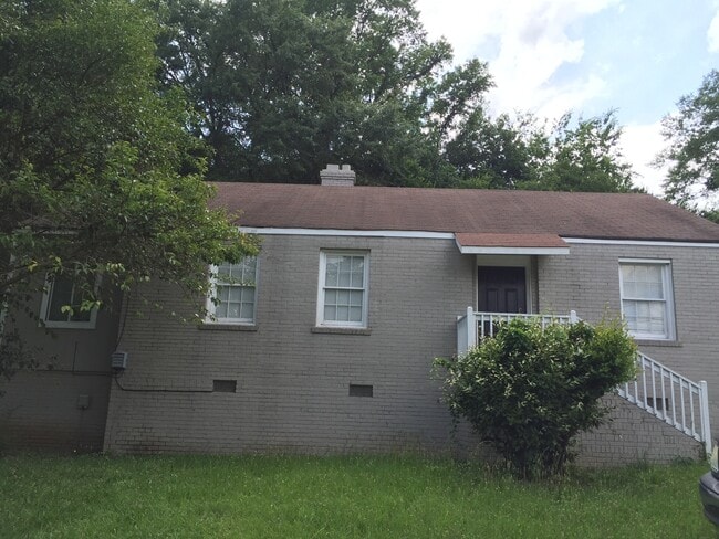 property at 119 Engineer Dr