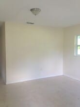 38510 New Haven Dr in Dade City, FL - Building Photo - Building Photo