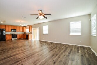 2237 Aitkin Loop in Leesburg, FL - Building Photo - Building Photo