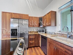 75-6081-6081 Ali‘i Dr in Kailua Kona, HI - Building Photo - Building Photo