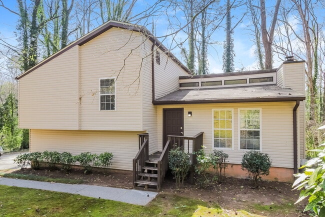 property at 770 Dover St