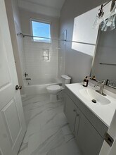 89 Fishburne St in Charleston, SC - Foto de edificio - Building Photo