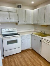23 Colonial Club Dr in Boynton Beach, FL - Building Photo - Building Photo