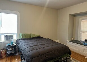 22 Gordon St, Unit 2 in Somerville, MA - Building Photo - Building Photo