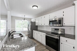 1555 Wynfield Dr in Auburn, GA - Building Photo - Building Photo