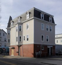 388-394 Wickenden St in Providence, RI - Building Photo - Building Photo