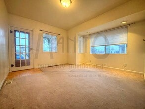 3914 W Hoffman Ave in Spokane, WA - Building Photo - Building Photo